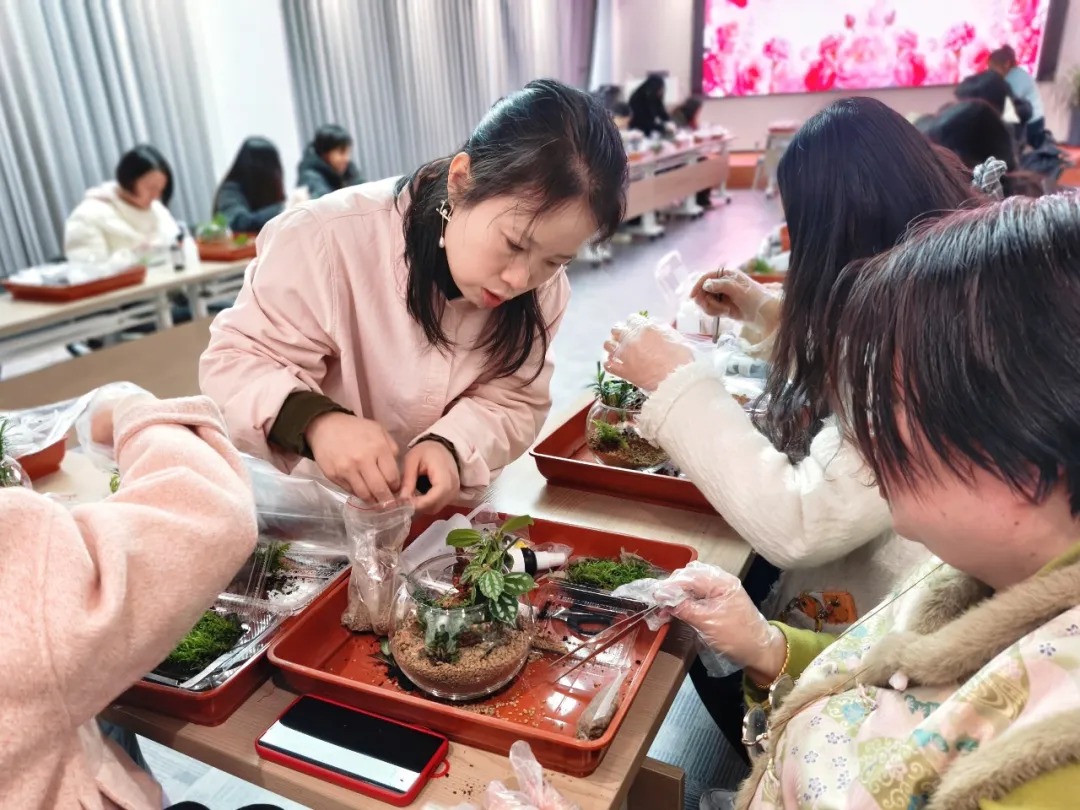 a583d18be832ebeff357866e558f98d3.jpg a583d18be832ebeff357866e558f98d3.jpg